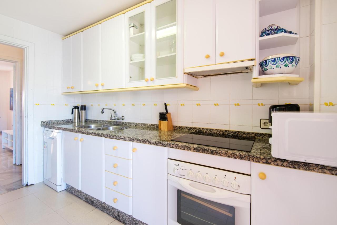 Boliches Center Apartment Next To The Beach, Parking, Pool & Terrace Fuengirola Exterior foto