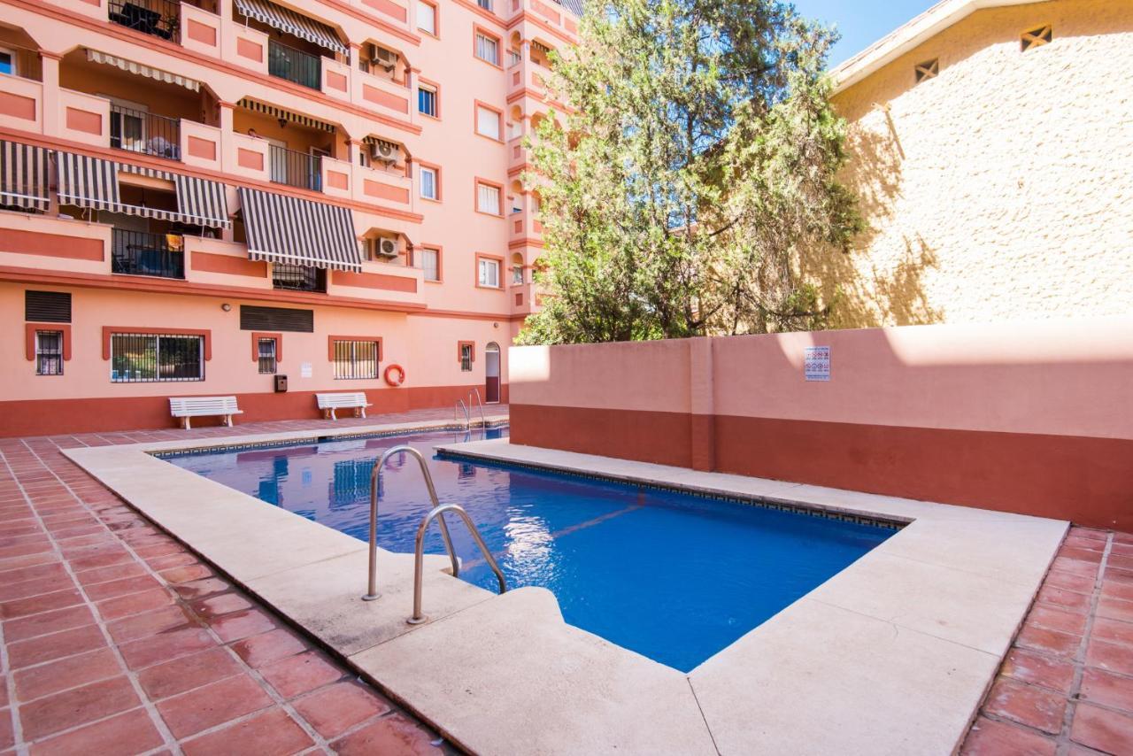 Boliches Center Apartment Next To The Beach, Parking, Pool & Terrace Fuengirola Exterior foto