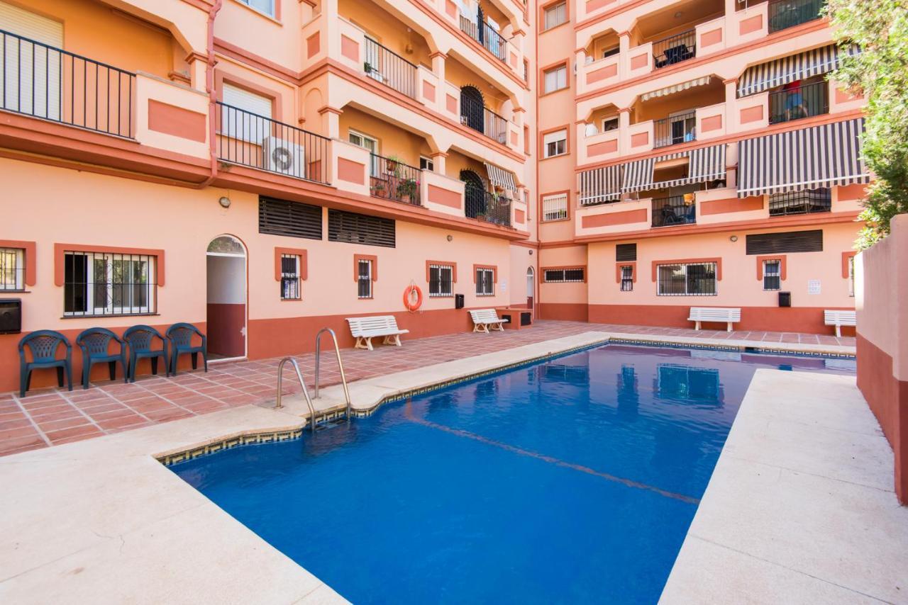 Boliches Center Apartment Next To The Beach, Parking, Pool & Terrace Fuengirola Exterior foto